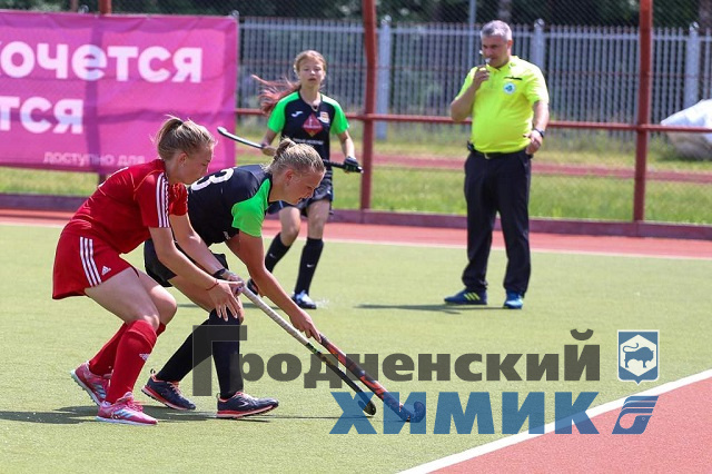 Играет ХК «Ритм»